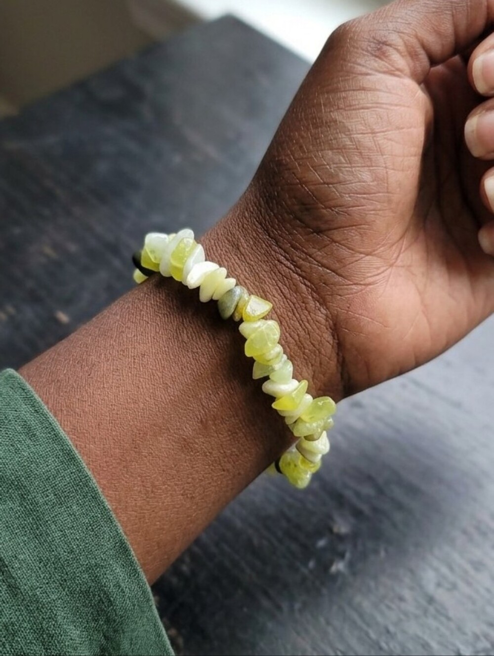 Serpentine Crystal Chip Bracelet